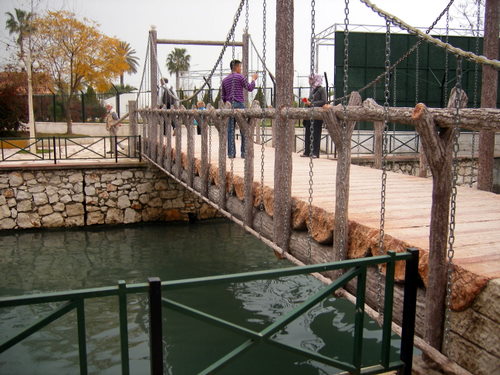 Dette er faktisk ingen trebro!!