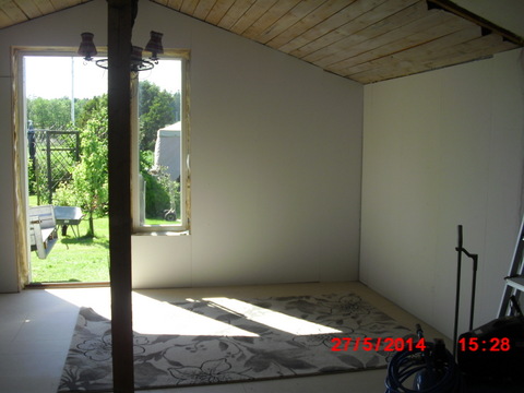 Nytt gulv og undervegg ferdig