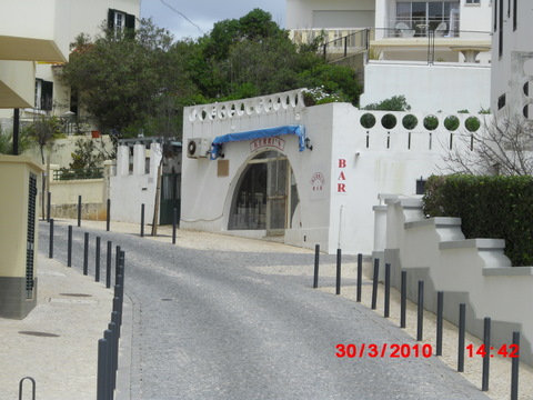 Kerry`s Bar